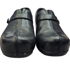 Dansko Black Leather Button Strap Clogs #9815020200 Women's Sz 38 (7.5-8)